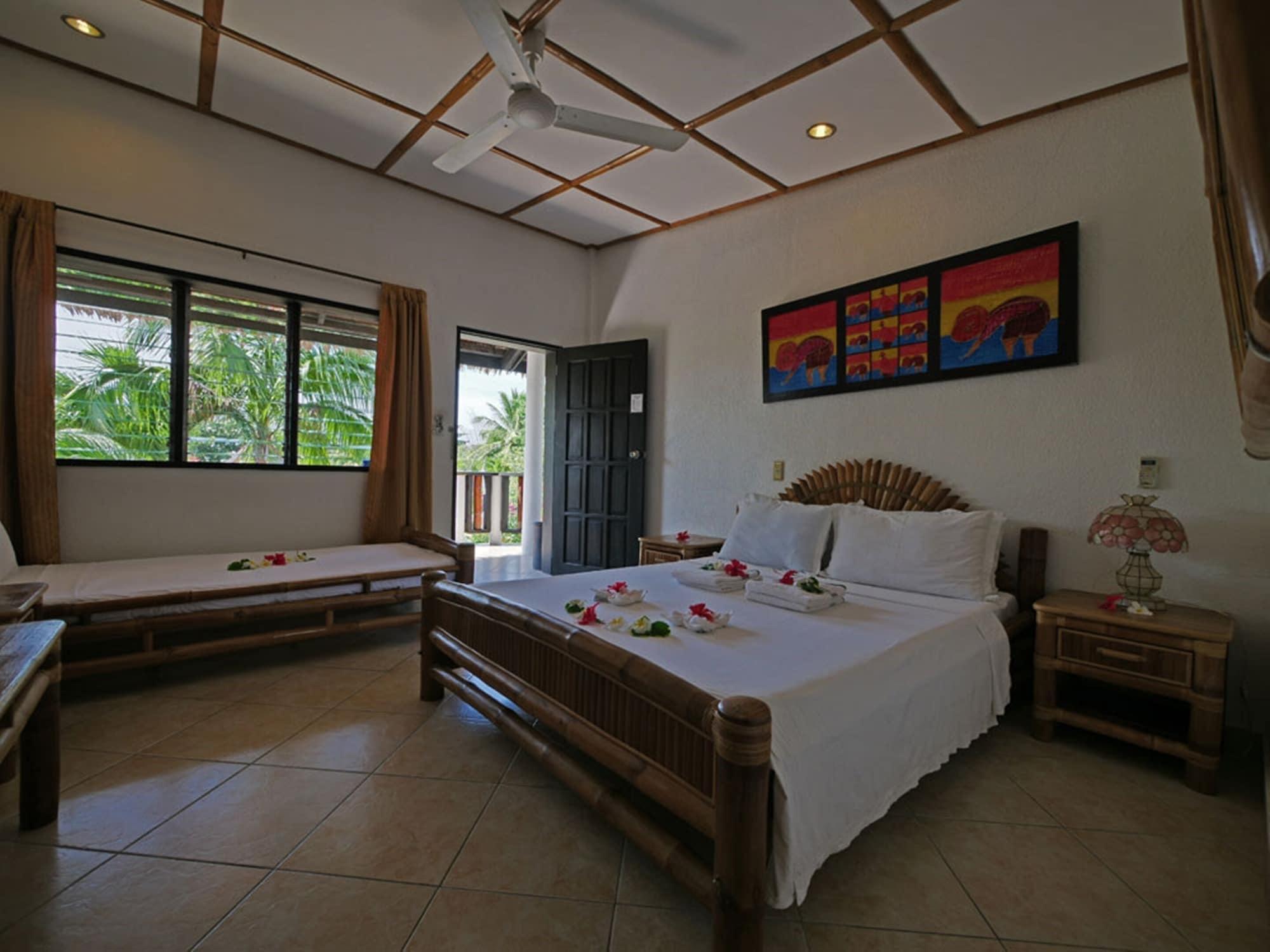 Dolphin House Resort Моалбоал Экстерьер фото
