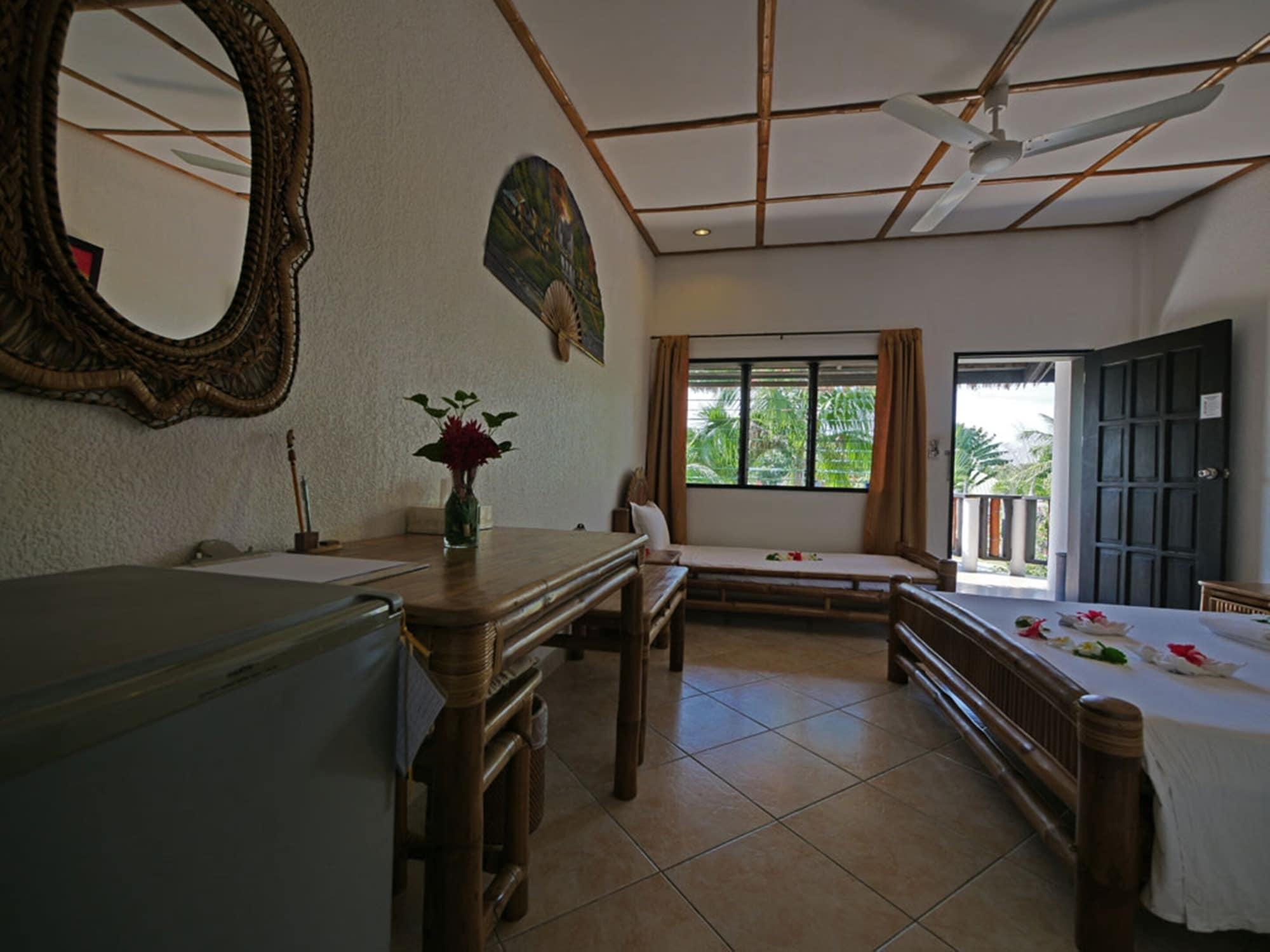Dolphin House Resort Моалбоал Экстерьер фото